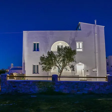 Oliva Naxos * Naxos City