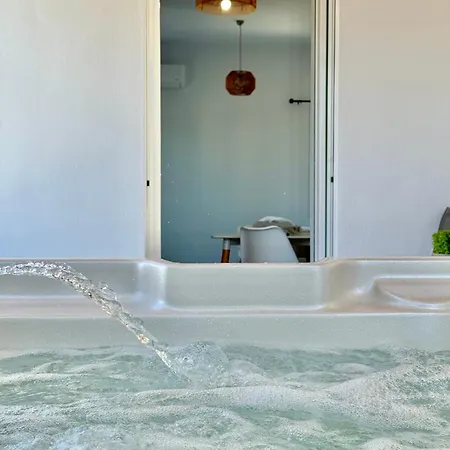 Oliva Naxos Apartment