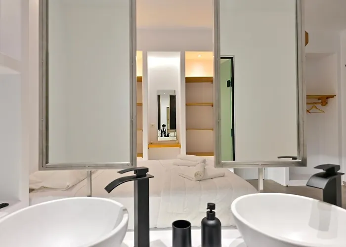 Oliva Naxos Naxos City